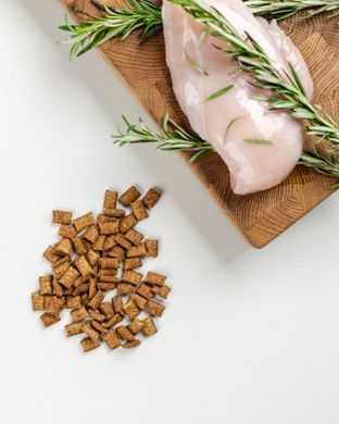 Ласощі для котів Хрумкі ласощі Savory Snack Подушечки для заохочення котів, контроль шерстяних кульок, 60 г