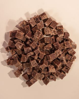Ласощі для цуценят Half&Half у формі м'ясних кубиків з яловичиною, 100 г