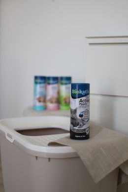 Косметика Косметика Дезодорант для котячого туалету Biokat's Active Pearls з активованим вугіллям 700 мл